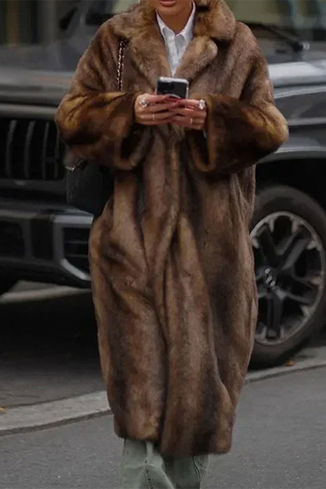 Sophisticated Coat with a Clean Classic Look
