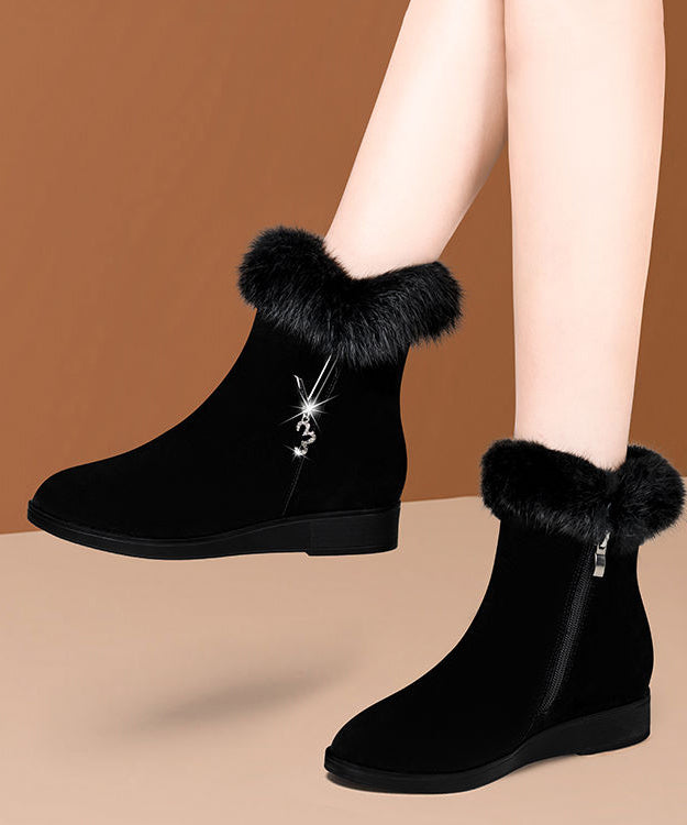 Gracefully Styled Boots for Any Occasion