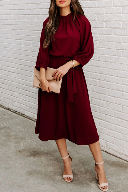 Gracefully Styled Dress for Any Occasion