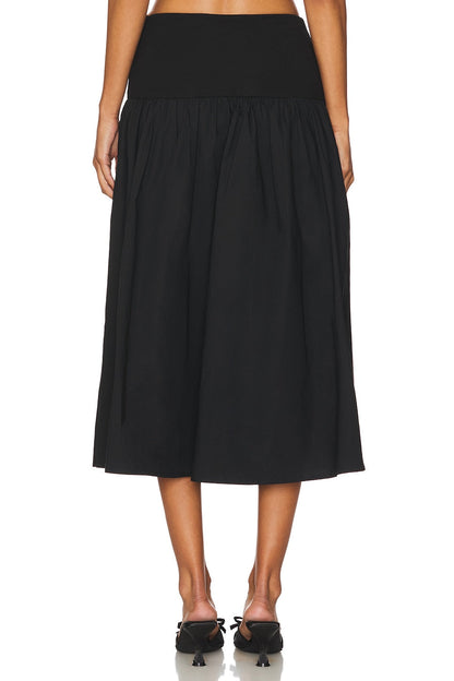 Beautifully Finished Garment in a Timeless Design