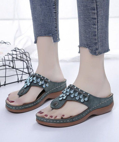 Beautifully Crafted Sandals in a Classic Style