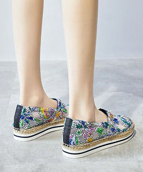 Polished Shoes with an Effortless Classic Look
