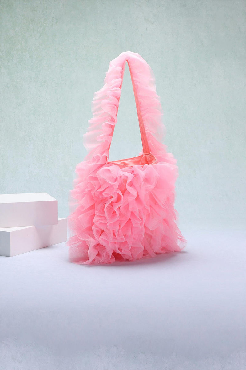 Polished Bag with an Effortless Classic Look