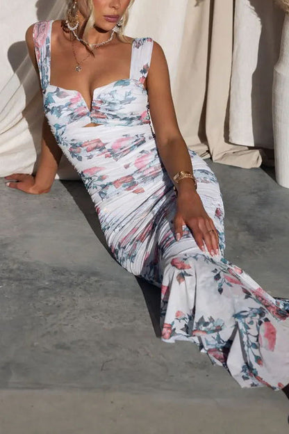 Classic Vintage & Enduringly Stylish Dress