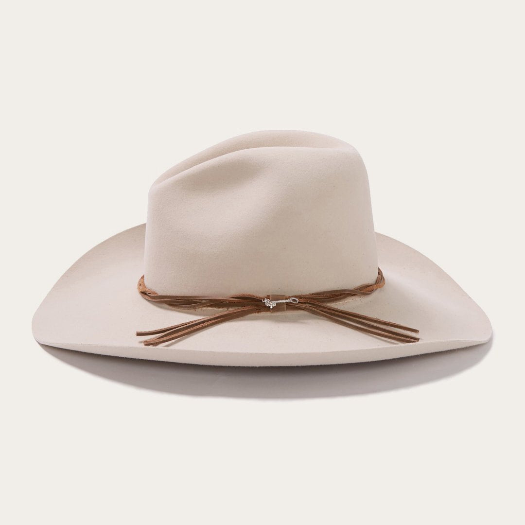 Classic Vintage & Enduringly Stylish Garment