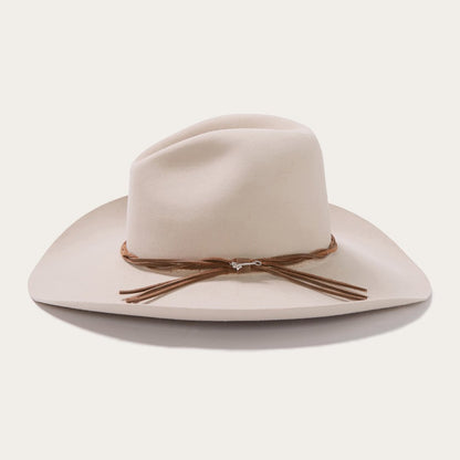 Classic Vintage & Enduringly Stylish Garment