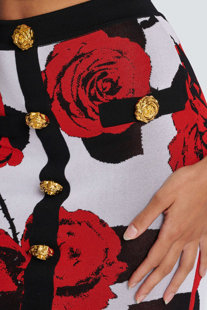 Well Tailored Garment with a Graceful Silhouette