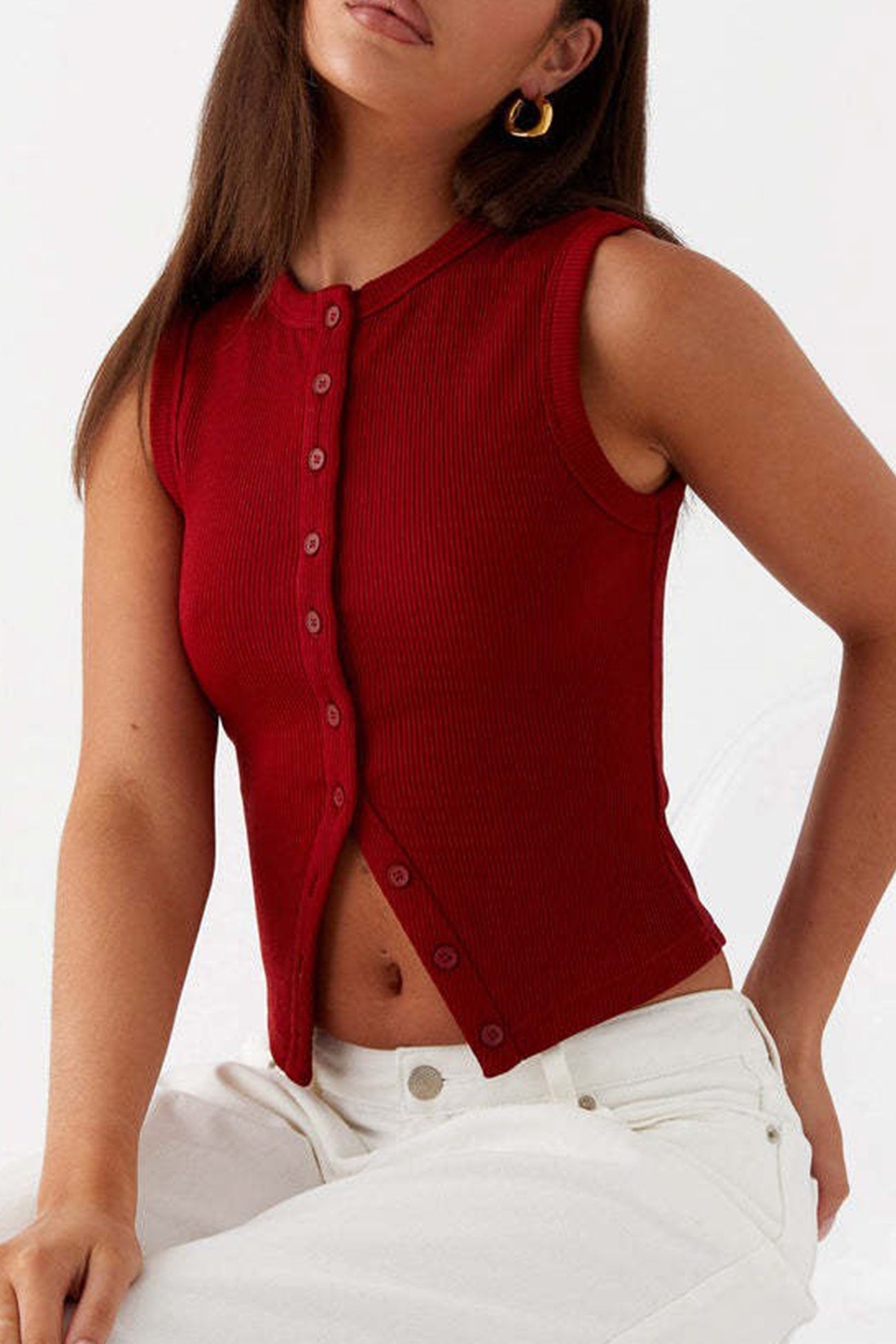 Effortlessly Elegant Top with a Timeless Design
