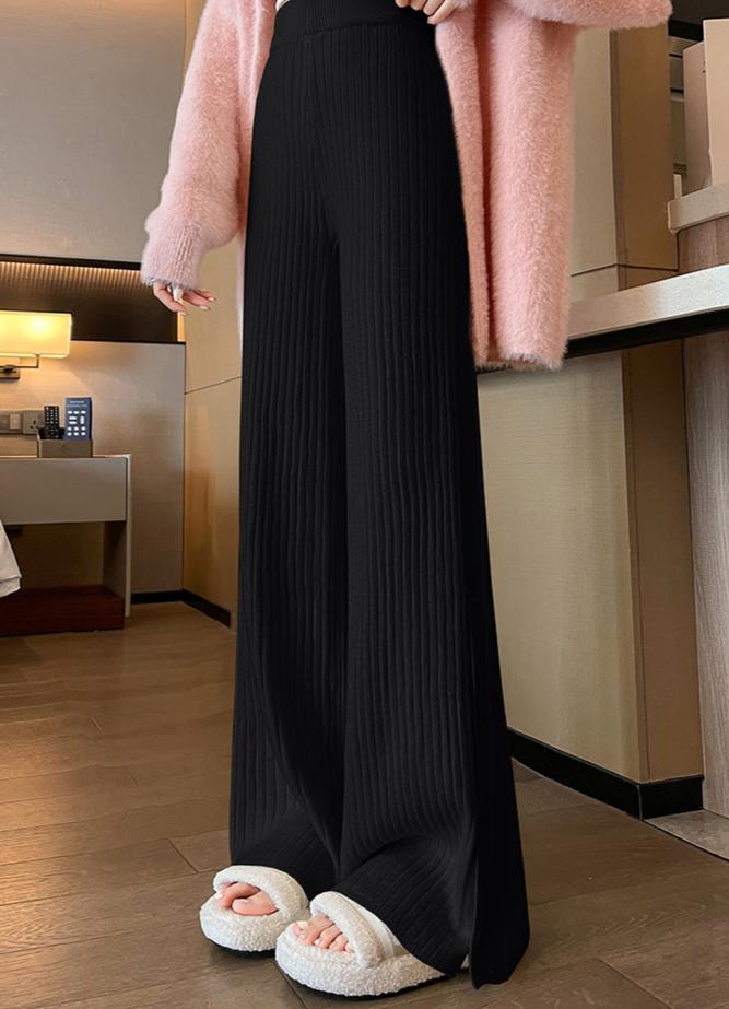 Elegantly Styled Pants for Everyday Wear