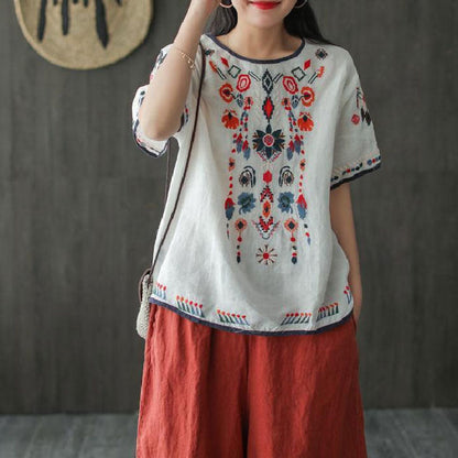 Well Tailored Shirt with a Graceful Silhouette