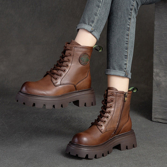 Polished Boots with an Effortless Classic Look