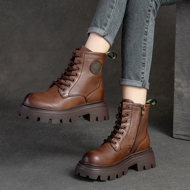 Polished Boots with an Effortless Classic Look