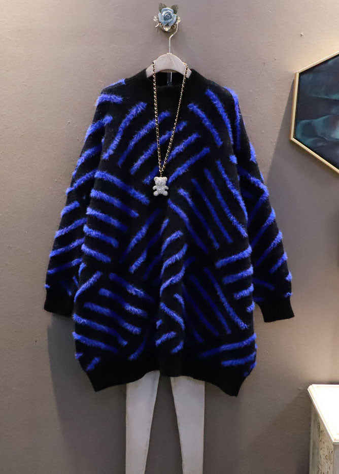 Well Tailored Sweater with a Graceful Silhouette