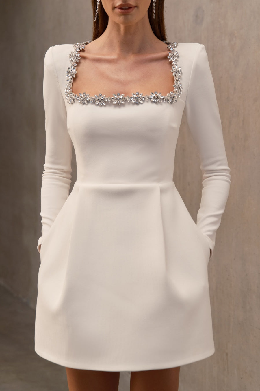 Beautifully Finished Dress in a Timeless Design