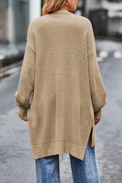 Well Tailored Cardigan with a Graceful Silhouette
