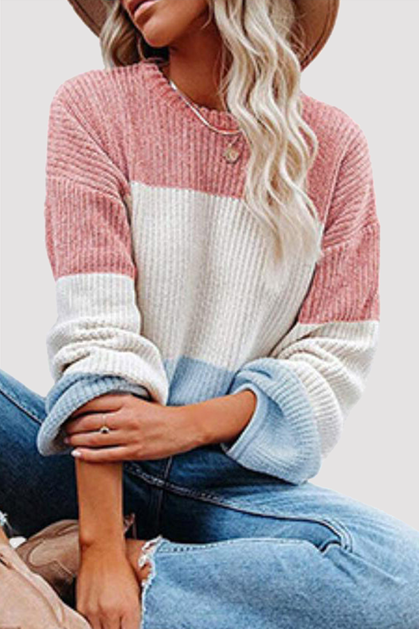 Well Tailored Top with a Graceful Silhouette