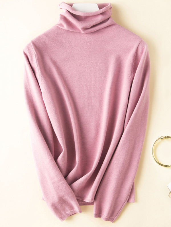 Classic Vintage Sweater with a Flattering Fit