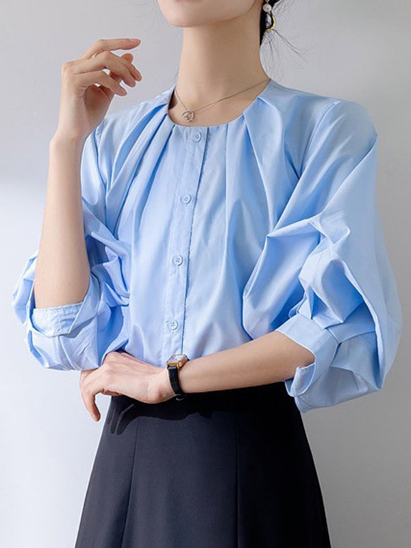 Classic Vintage & Enduringly Stylish Blouse