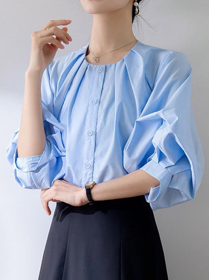Classic Vintage & Enduringly Stylish Blouse