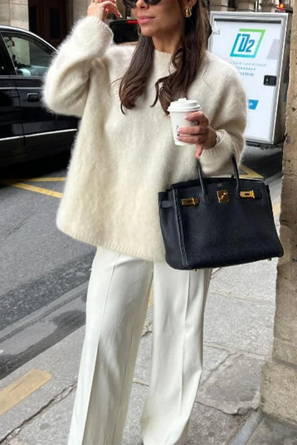 Elegantly Styled Sweater for Everyday Wear
