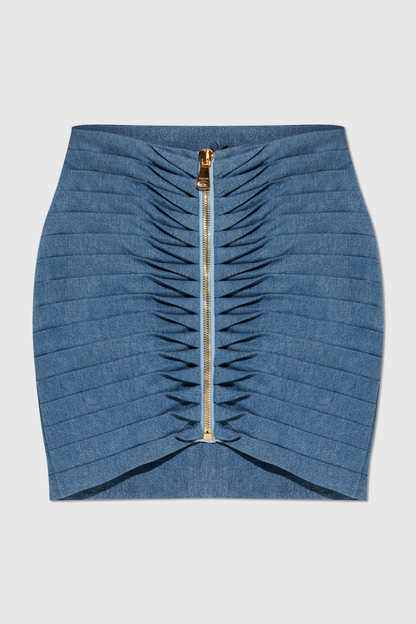 Classic Vintage Garment with a Flattering Fit