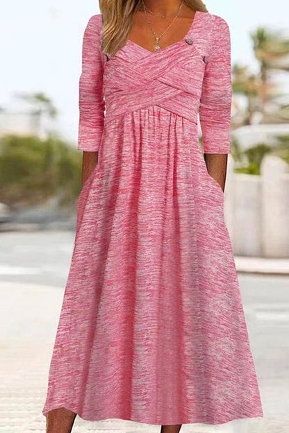 Effortlessly Elegant Dress with a Timeless Design