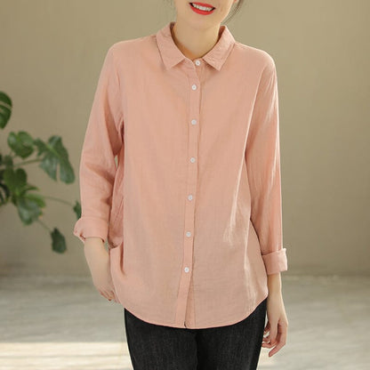 Well Tailored Blouse with a Graceful Silhouette