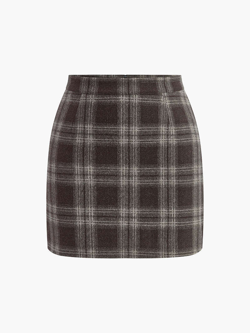Gracefully Styled Garment for Any Occasion