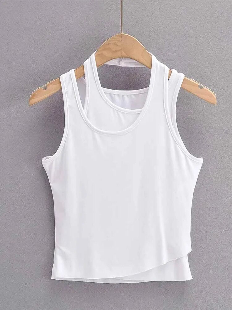 A Vintage Style Top with Delicate Timeless Details