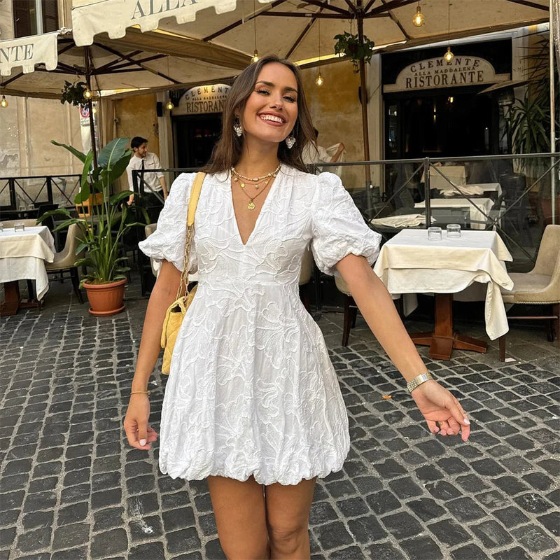 Classic Vintage Dress with a Flattering Fit
