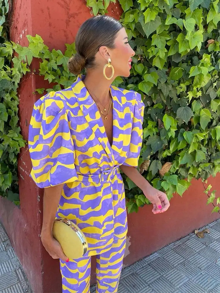 Well Tailored Garment with a Graceful Silhouette