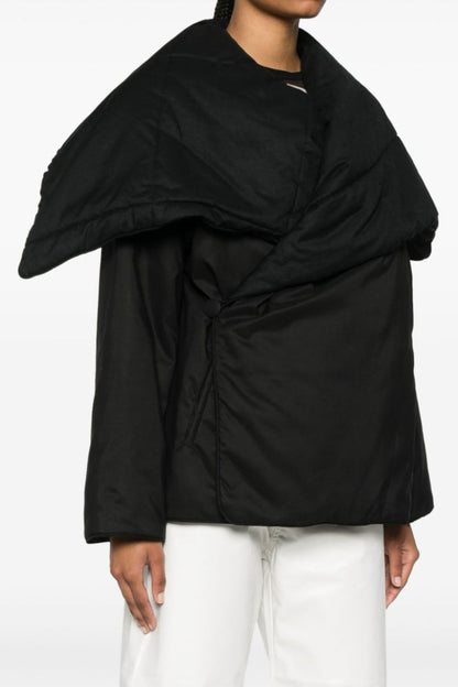 Polished Jacket with an Effortless Classic Look