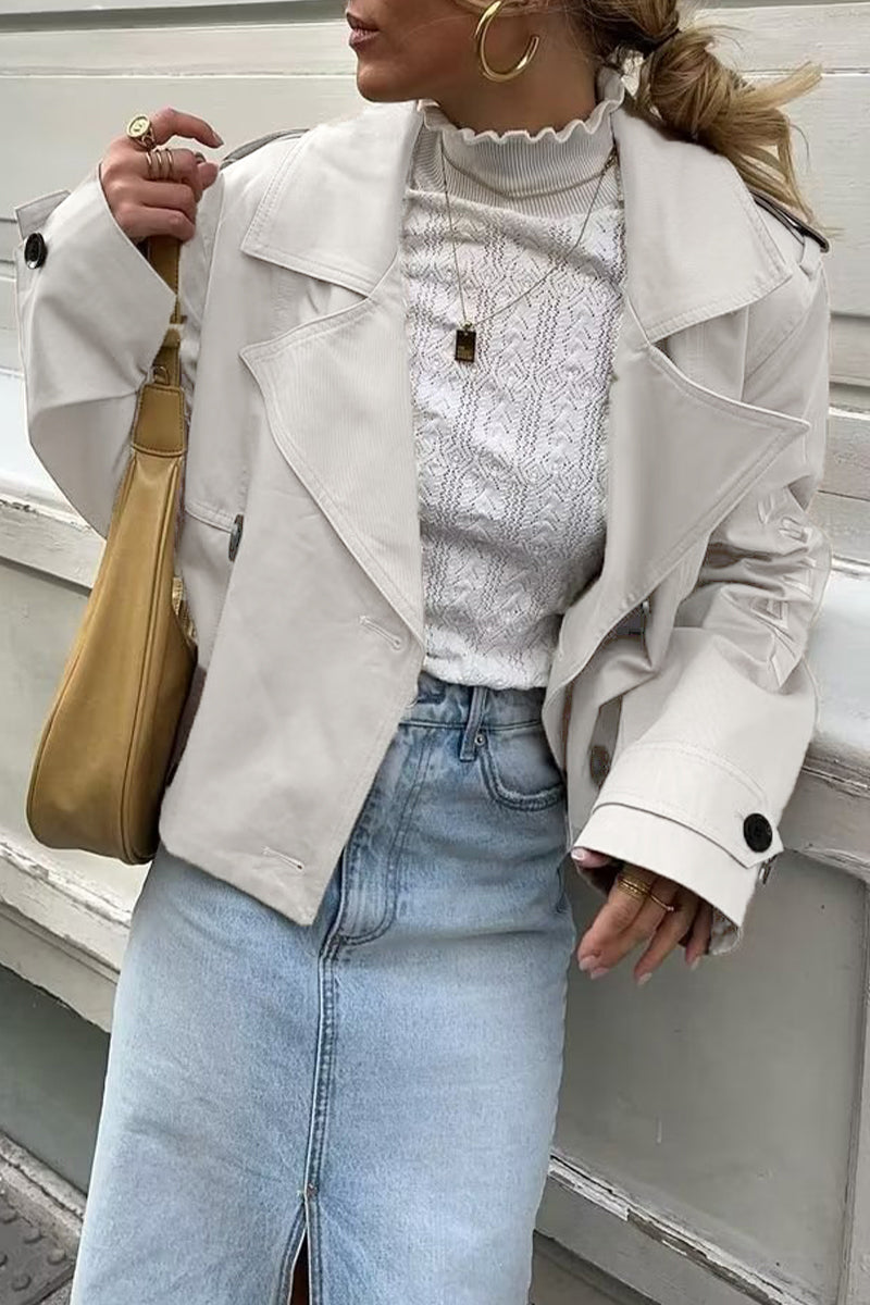Sophisticated Garment with a Clean Classic Look