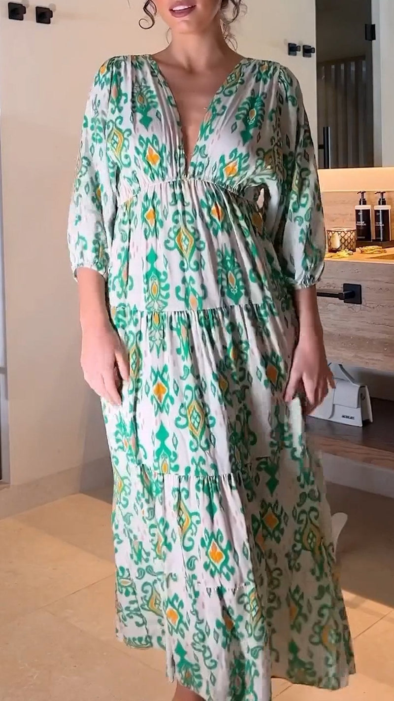 A Vintage Style Dress with Delicate Timeless Details