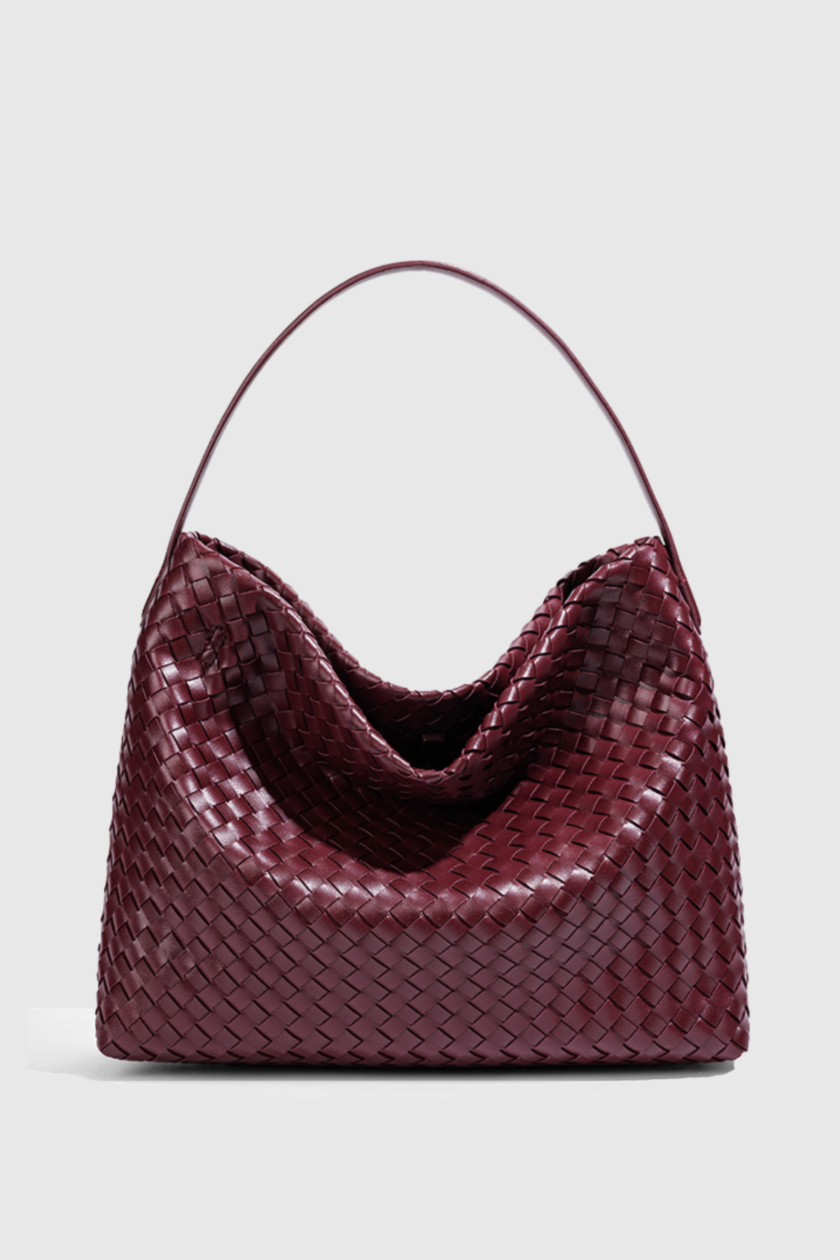 Effortlessly Elegant Bag with a Timeless Design