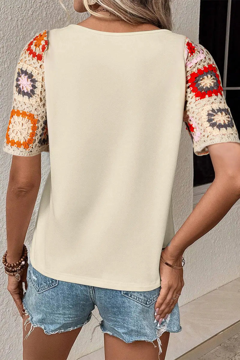 Effortlessly Elegant Top with a Timeless Design