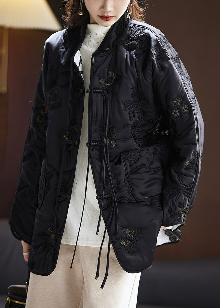 Beautifully Finished Coat in a Timeless Design
