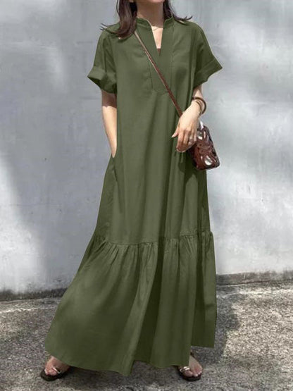 Effortlessly Elegant Dress with a Timeless Design