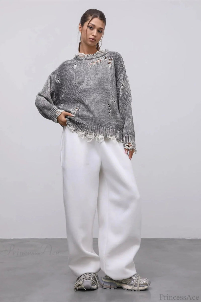 Classic Vintage Sweater with a Flattering Fit