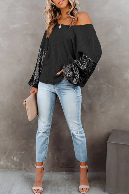 Effortlessly Elegant Top with a Timeless Design