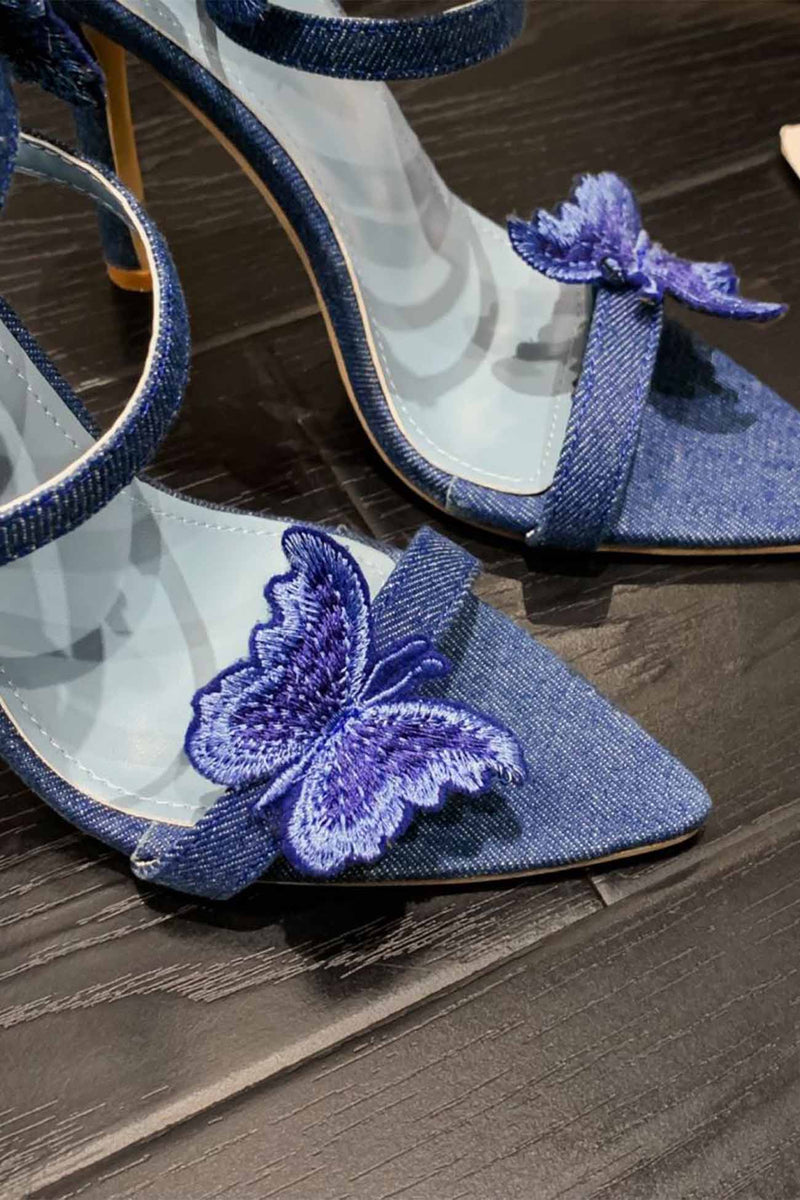 Effortlessly Elegant Heels with a Timeless Design
