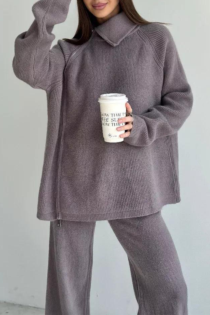 Gracefully Styled Garment for Any Occasion