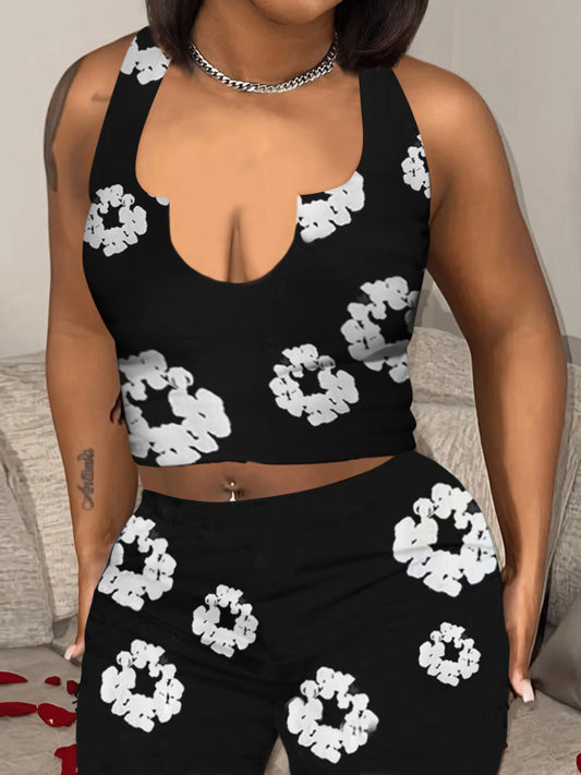Beautifully Finished Top in a Timeless Design