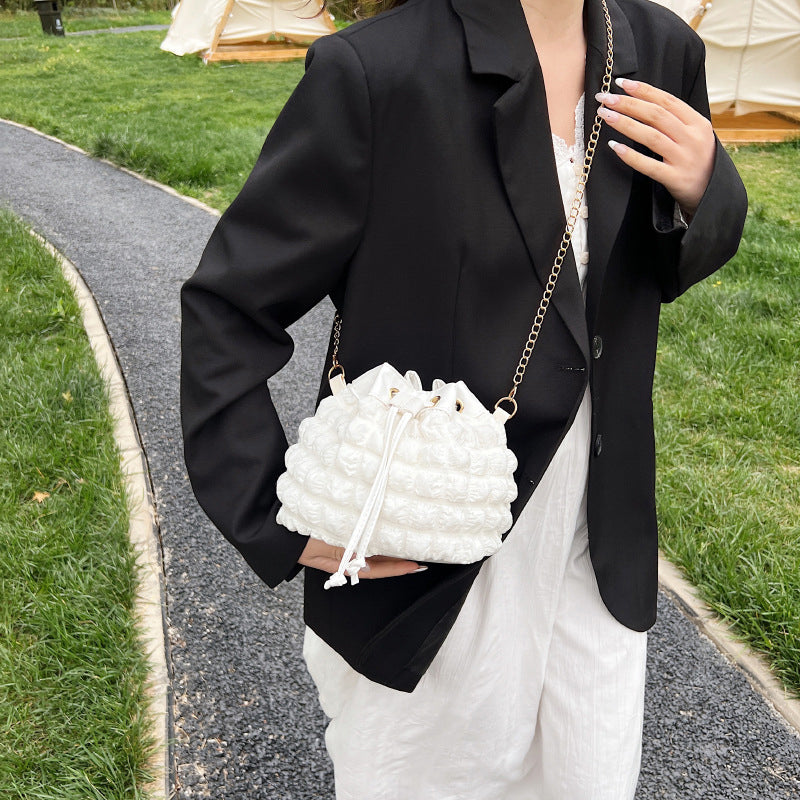 Well Tailored Bag with a Graceful Silhouette