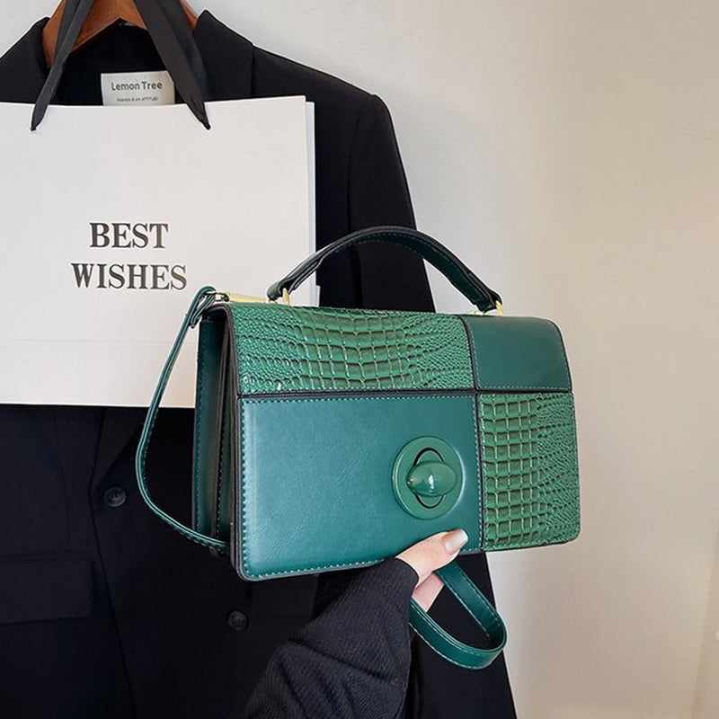 Beautifully Crafted Bag in a Classic Style
