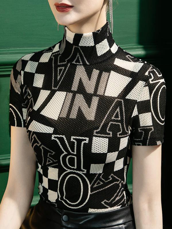 Beautifully Crafted T-Shirt in a Classic Style