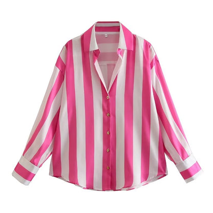 Effortlessly Elegant Blouse with a Timeless Design