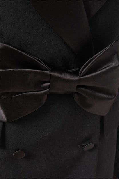 Beautifully Crafted Garment in a Classic Style