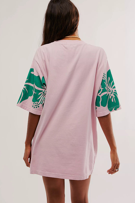 A Vintage Style T-Shirt with Delicate Timeless Details
