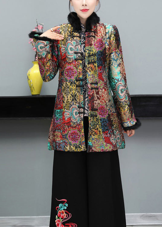 Beautifully Finished Coat in a Timeless Design
